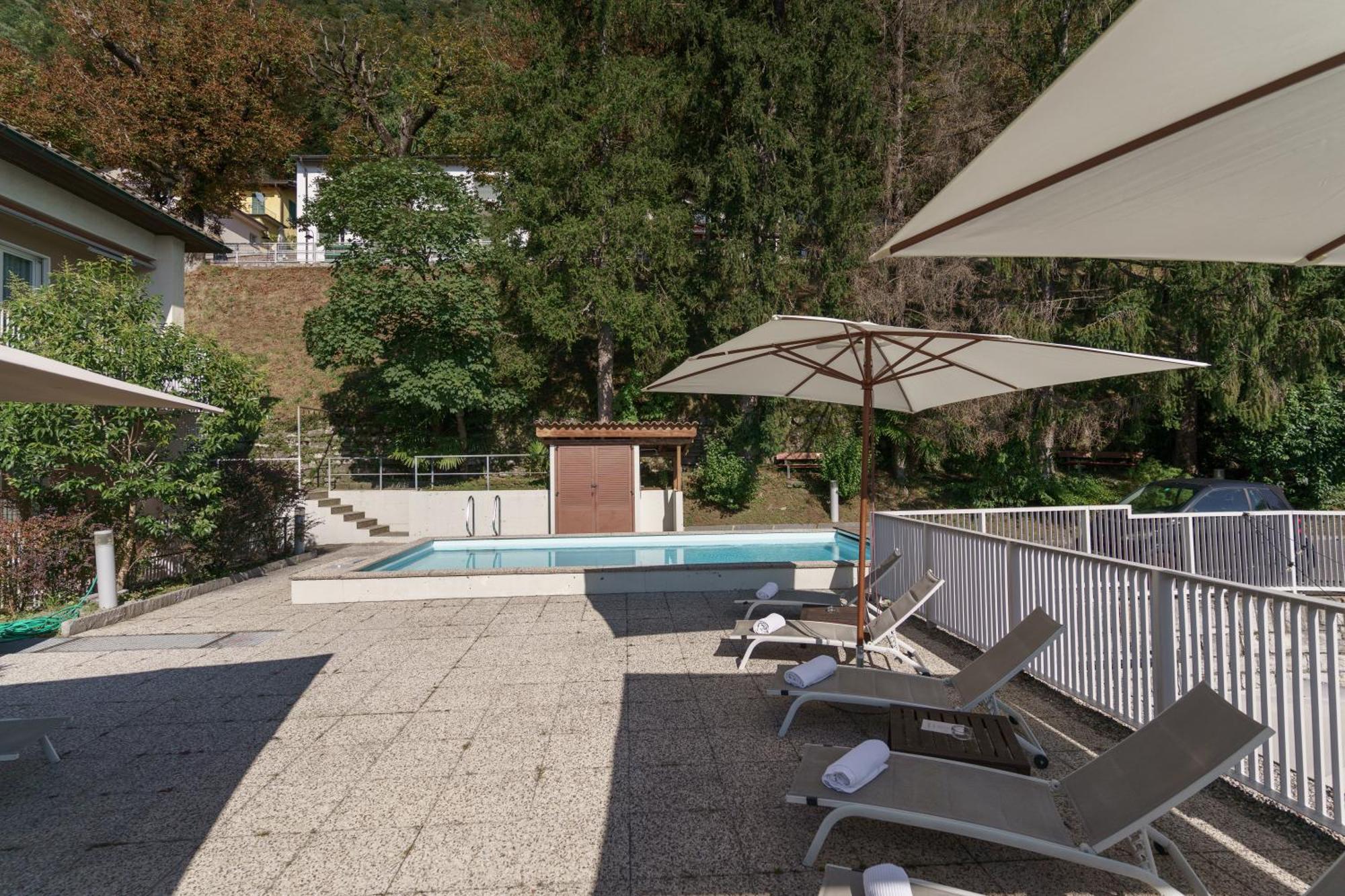 Hotel Morgana เมนดริซิโอ ภายนอก รูปภาพ