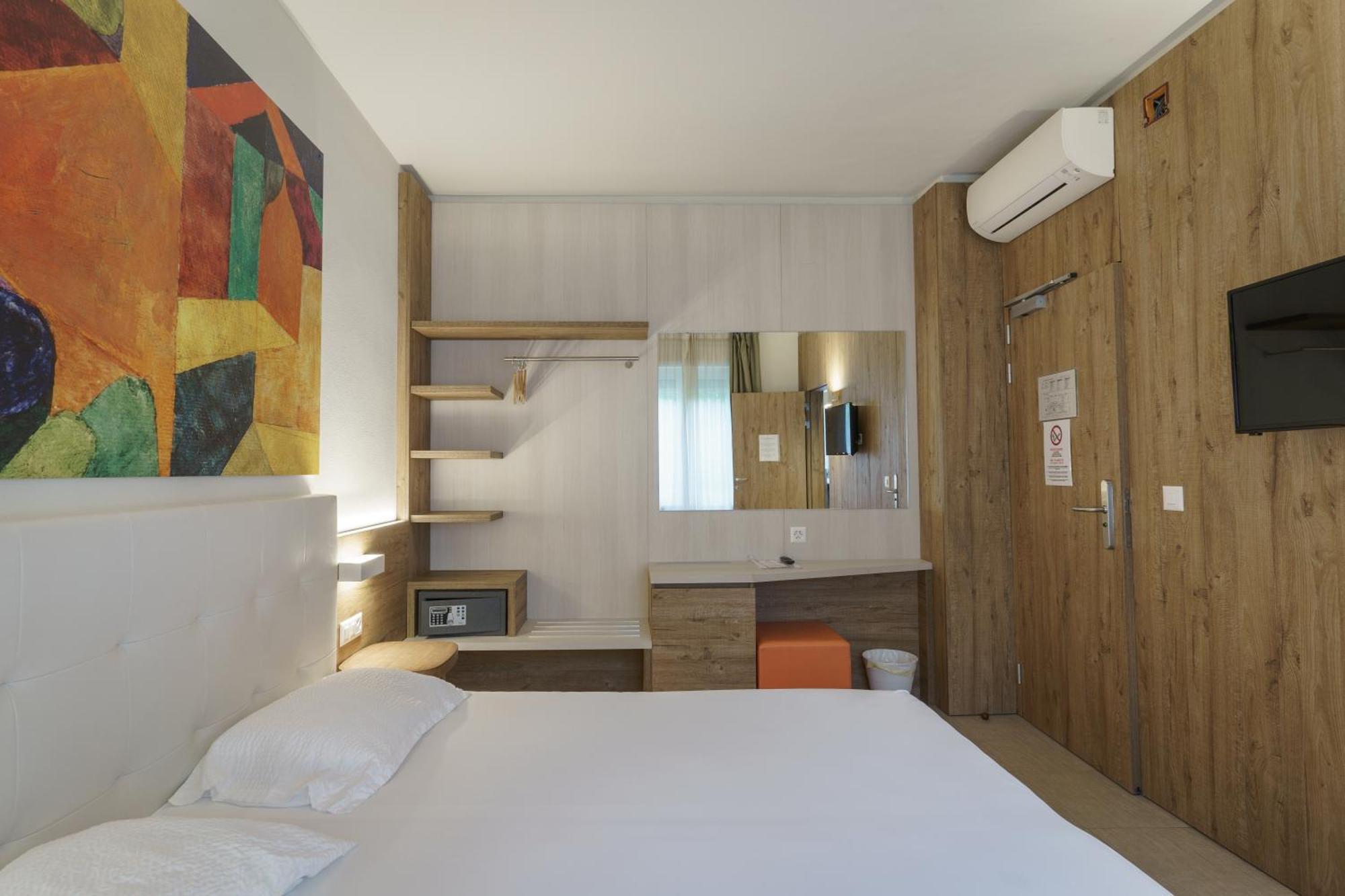 Hotel Morgana เมนดริซิโอ ภายนอก รูปภาพ